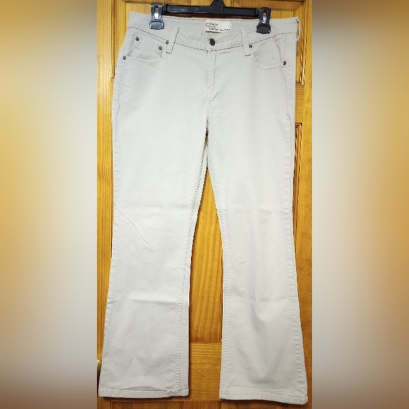 Levi's Lowrise Bootcut Pants, Size 12 Short - Picture 1 of 4